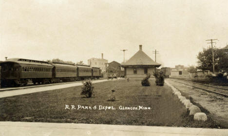 Railroad Park and Depot, Glencoe Minnesota, 1910