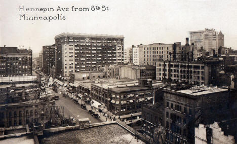 Hennepin Avenue from 8th Street, Minneapolis Minnesota, 1923