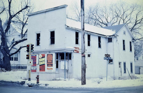 Abandoned grocery store, Oak Park and Penn Avenue North, Minneapolis Minnesota, 1973