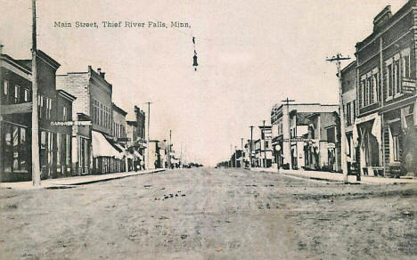 Main Street, Thief River Falls Minnesota, 1910