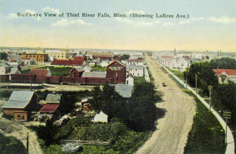 Birds eye view of Thief River Falls Minnesota, 1908