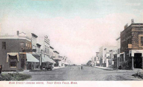 Street scene, Thief River Falls Minnesota, 1909