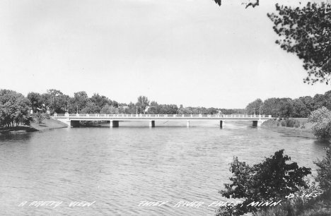 Third Street Bridge, Thief River Falls Minnesota, 1940's