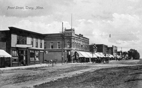 Front Street, Tracy Minnesota, 1910