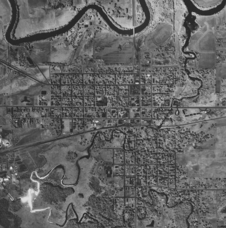 Aerial photo, Aitkin Minnesota, 1975