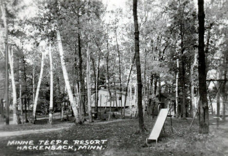 Minne Teepe Resort, Hackensack Minnesota, 1950's