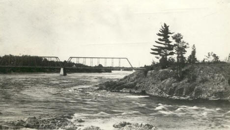 Rock channel on west channel of Mississippi River before Little Falls Dam was built, June 1887