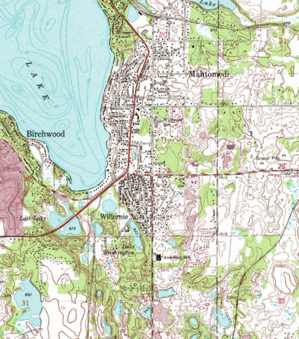 Topographic map of the Mahtomedi Minnesota area