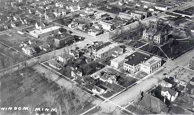 Aerial view of Windom Minnesota, 1945