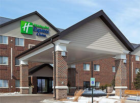 Holiday Inn Express Hotel & Suites St. Paul-Woodbury 