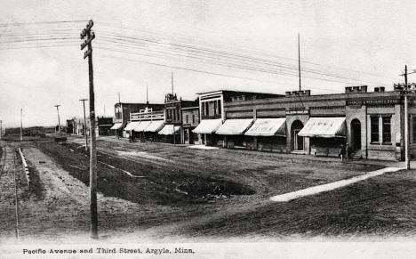 Pacific Avenue and 3rd Street, Argyle Minnesota, 1907