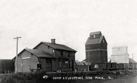 Minneapolis & St. Louis Railroad Depot and Elevators, Echo, Minnesota, 1915