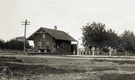 Northern Pacific Depot, Motley, Minnesota, 1910