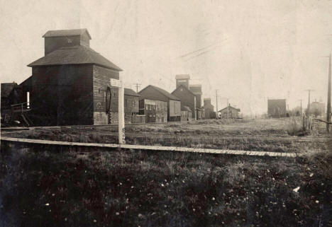 Elevators, Mill, Depot, and Schoolhouse at Vernon Center Minnesota, 1904