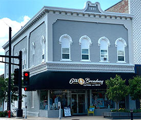 6th & Broadway Clothing and Decor, Alexandria, Minnesota