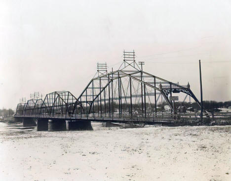 Anoka-Champlin bridge over the Mississippi, Anoka, Minnesota, 1886