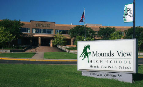 Mounds View High School, 1900 Lake Valentine Road, Arden Hills, Minnesota, 2015