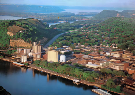Aerial view, Red Wing Minnesota, 1980s