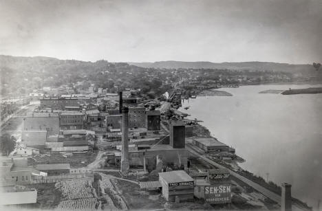 Mississippi Riverfront, Red Wing Minnesota, 1902