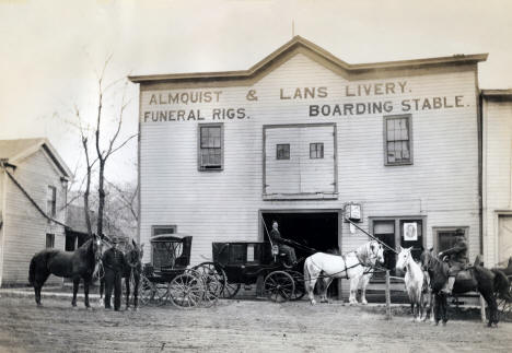 Almquist & Lans Livery, Red Wing Minnesota, 1907